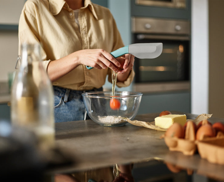 Joseph Joseph Duo Silicone Spatula with angled head - Cafe Supply