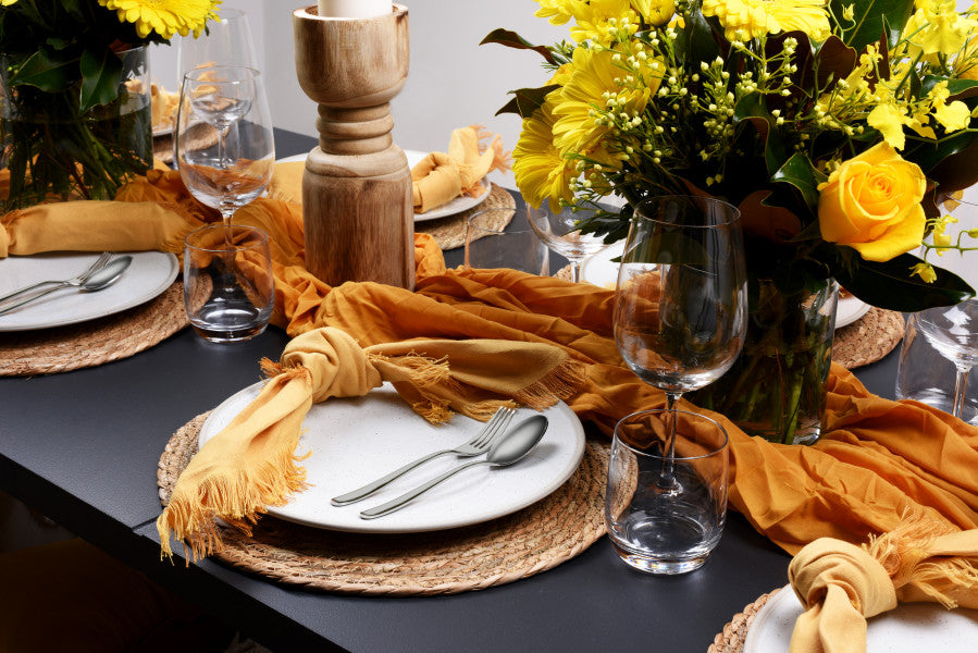 Tablekraft 12 Pack Aero Dawn Steak Knife - Cafe Supply