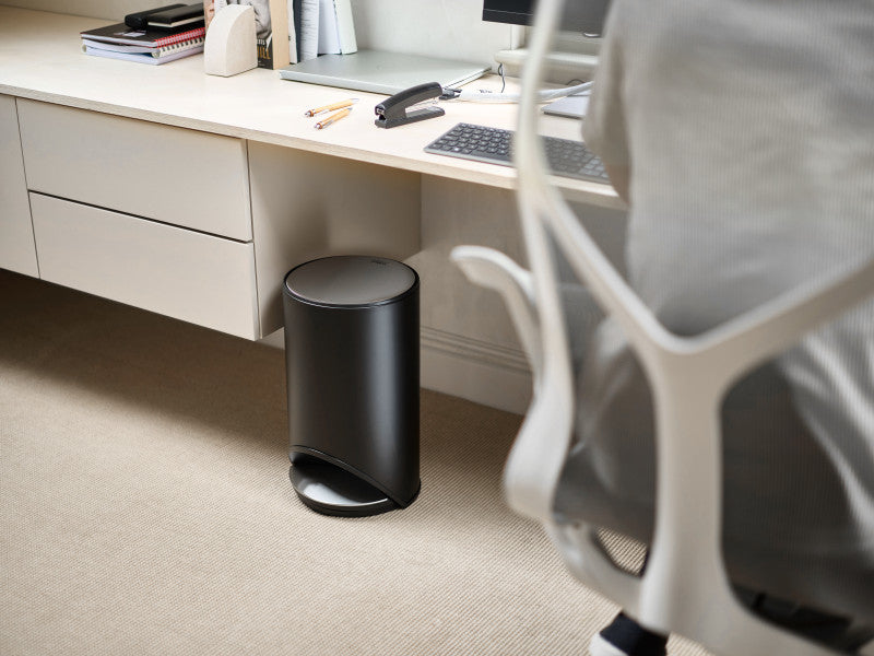 Joseph Joseph Arc 10L Bin - Carbon Black - Cafe Supply