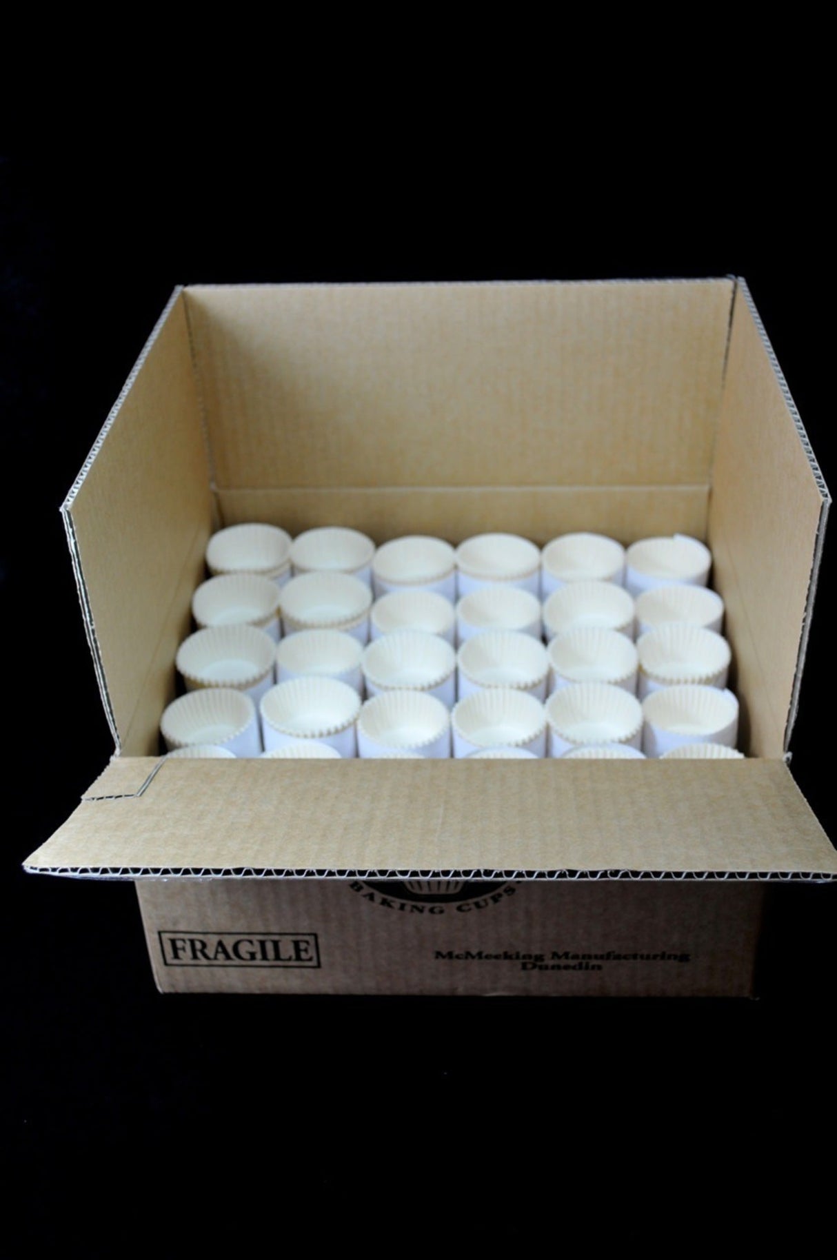 White Cake Cases, 40mm base x 25mm height (Box of 5400) - Cafe Supply