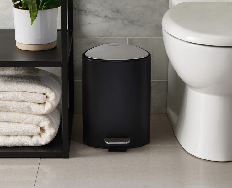 Joseph Joseph Easystore 5L Pedal Bin Matte - Black - Cafe Supply