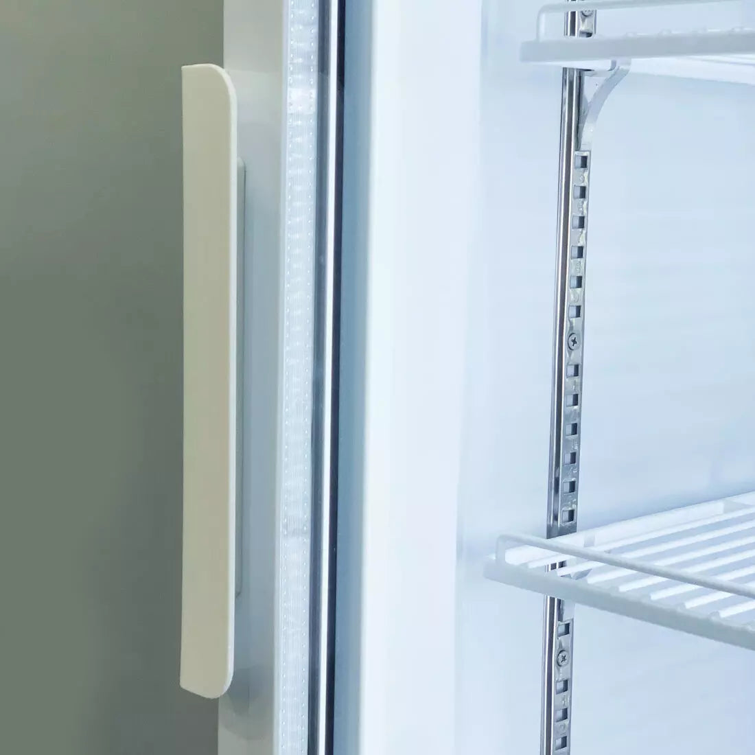 Thermaster Single Glass Door Colourbond Upright Drink Fridge LG-370P - Cafe Supply