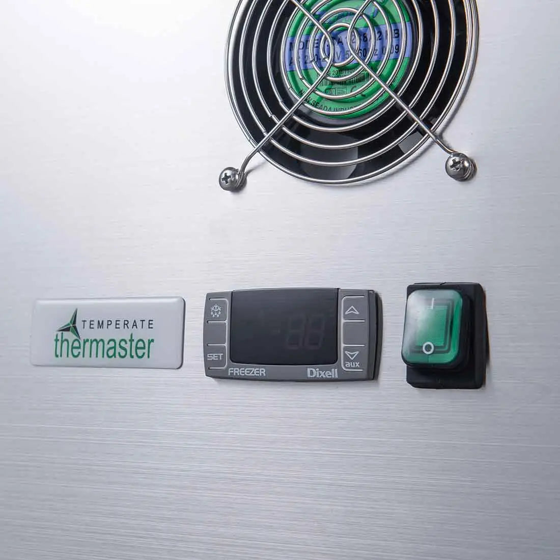 FED-X S/S Three Door Sandwich Counter – XSS8C20S3V - Cafe Supply