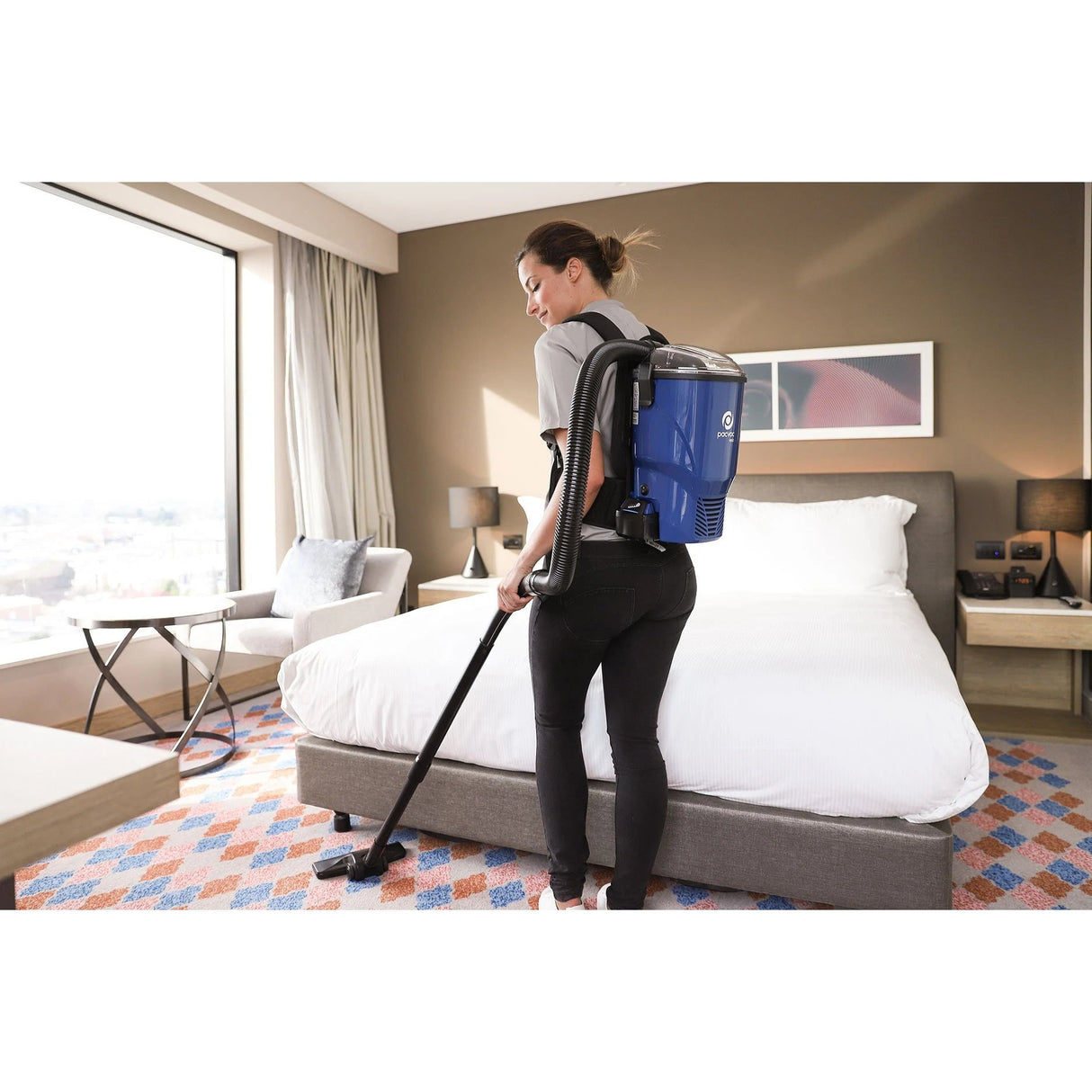 PACVAC VELO BATTERY BACKPACK VACUUM CLEANER - Cafe Supply