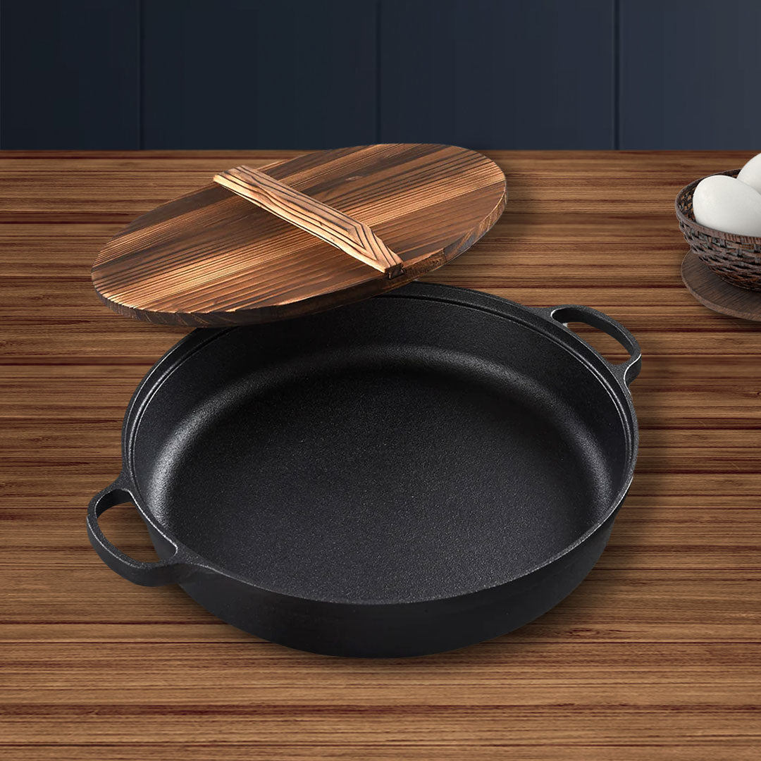 SOGA 31cm Round Cast Iron Pre-seasoned Deep Baking Pizza Frying Pan Skillet with Wooden Lid - Cafe Supply