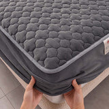 SOGA 2X Grey 183cm Wide Mattress Cover Thick Quilted Fleece Stretchable Clover Design Bed Spread Sheet Protector with Pillow Covers - Cafe Supply