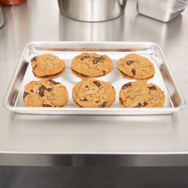 Quarter-size Wear-Ever® heavy-duty aluminum sheet pan with natural finish - Cafe Supply