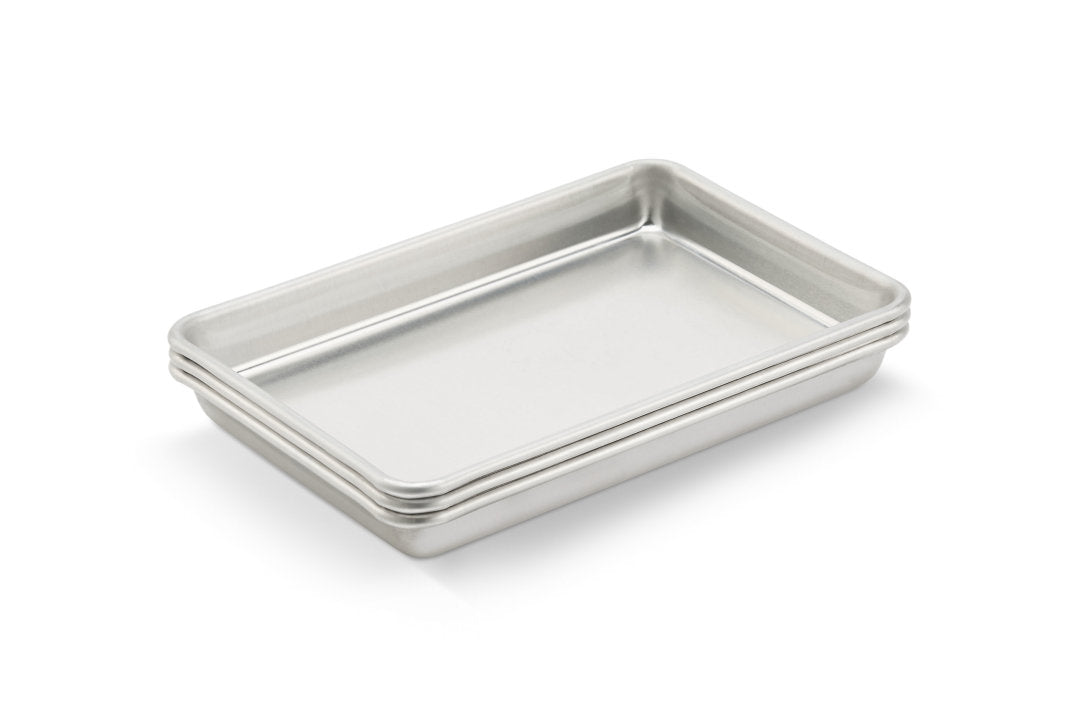 Eighth-size Wear-Ever® heavy-duty aluminum sheet pan with natural finish - Cafe Supply