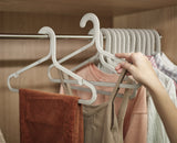 Joseph Joseph Orderly 5-Piece Anti-Tangle Hanger Set - Cafe Supply