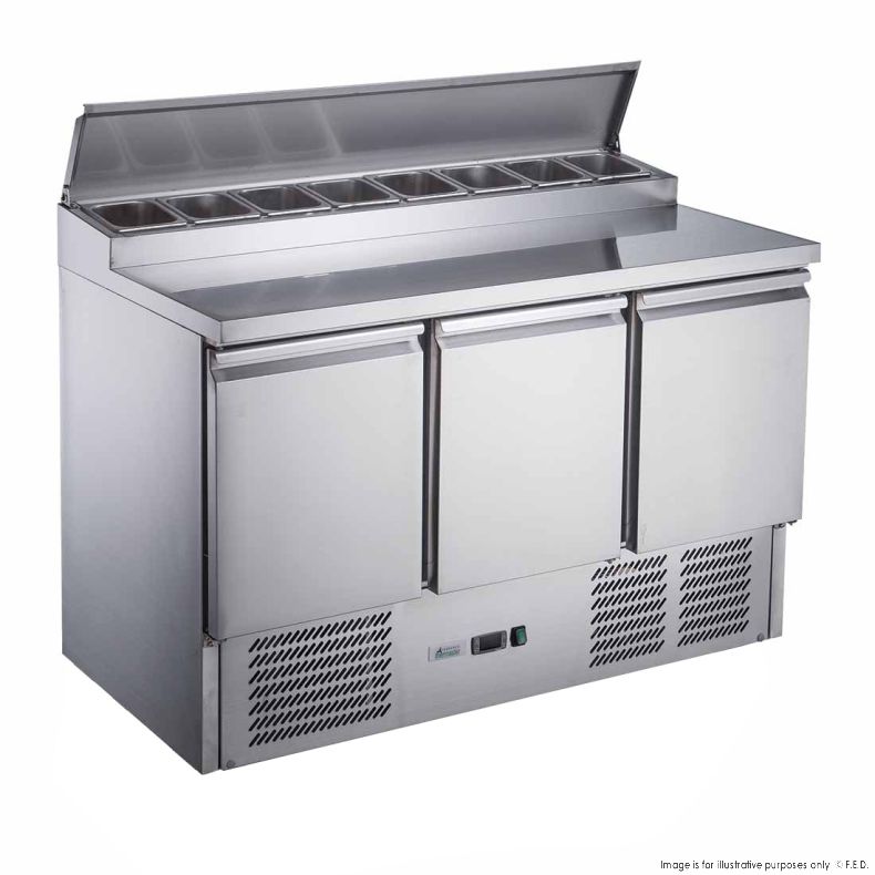 FED-X Three Door Salad Prep Fridge – XGNS1300D - Cafe Supply